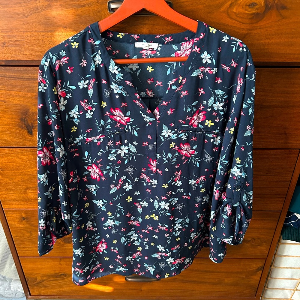 Plus 2x Maurice’s floral blouse